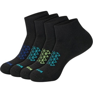 Hanes Men’s Socks Pack, 4-pair Pack, Absolute Run Cushioned Heel-shield Tab Moisture-wicking Men’s Socks(Black Assorted – Ankle)